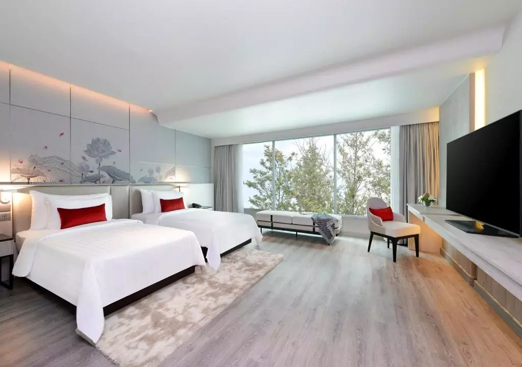 Centre Point Sukhumvit 10